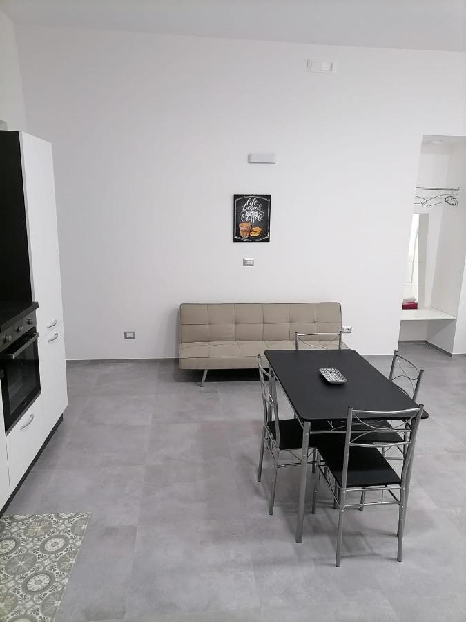 Darsena Apartments1 มอลเฟตตา ภายนอก รูปภาพ